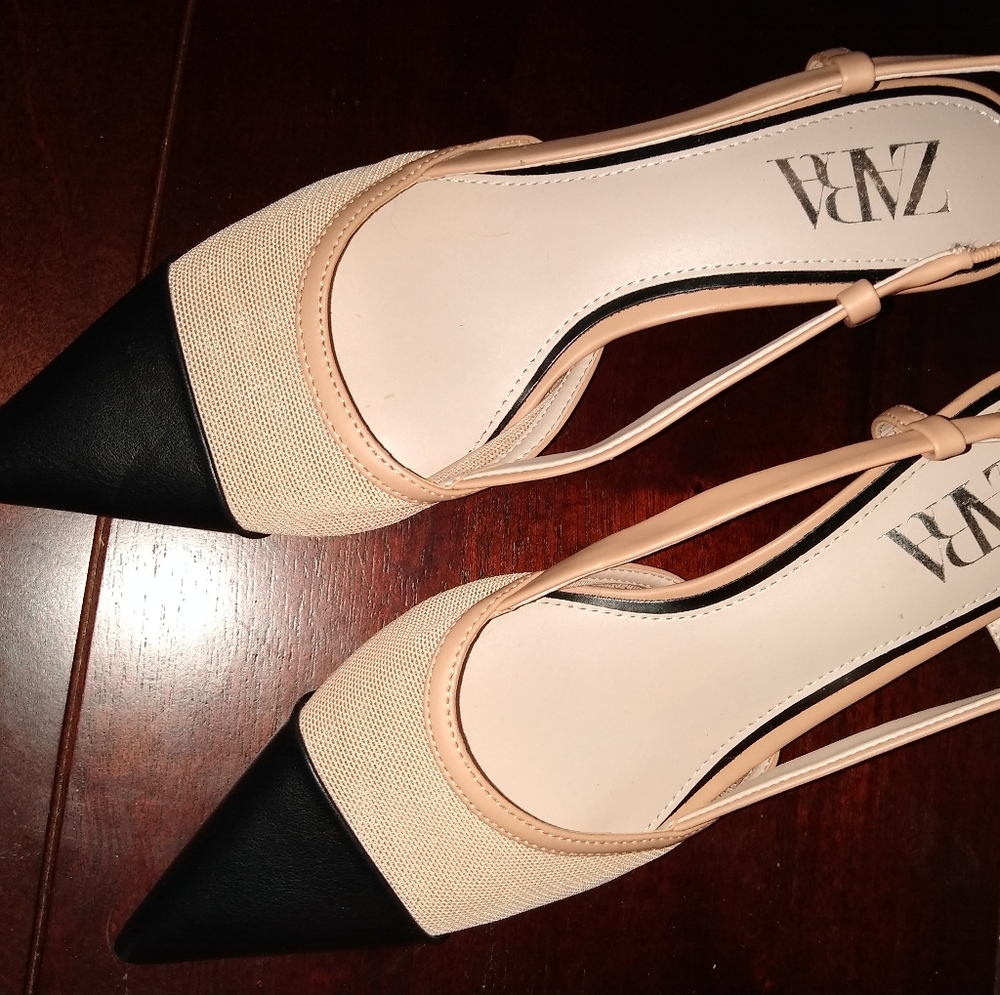 Zara kitten heel